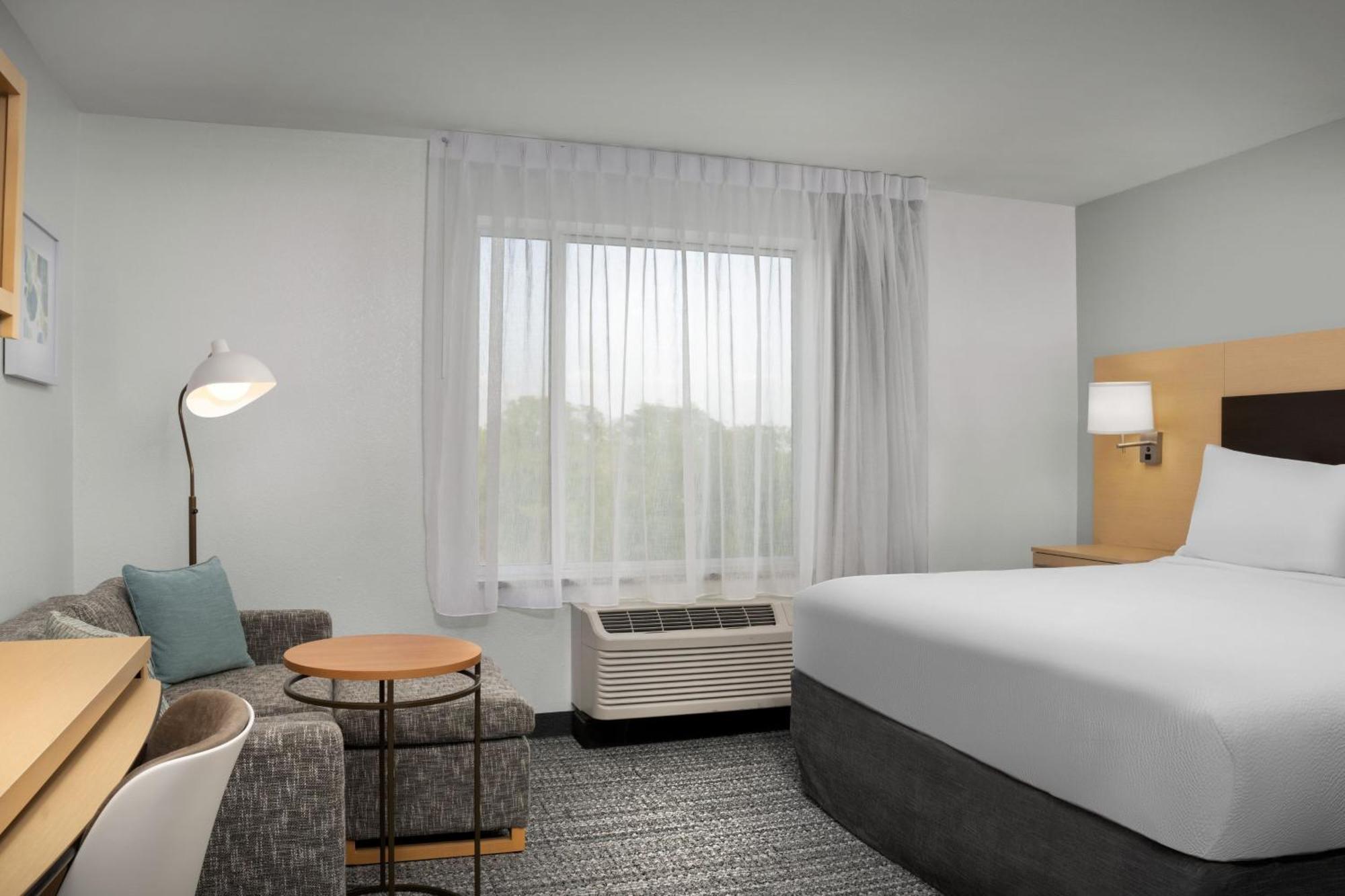 Towneplace Suites By Marriott Gainesville Northwest Exteriör bild